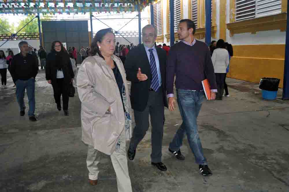 Antonia Reyes en el IES Jos� Alc�ntara de Belmez