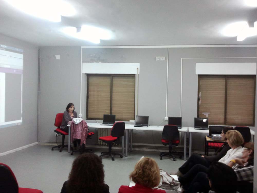 Taller sobre Consumo en el Centro Guadalinfo