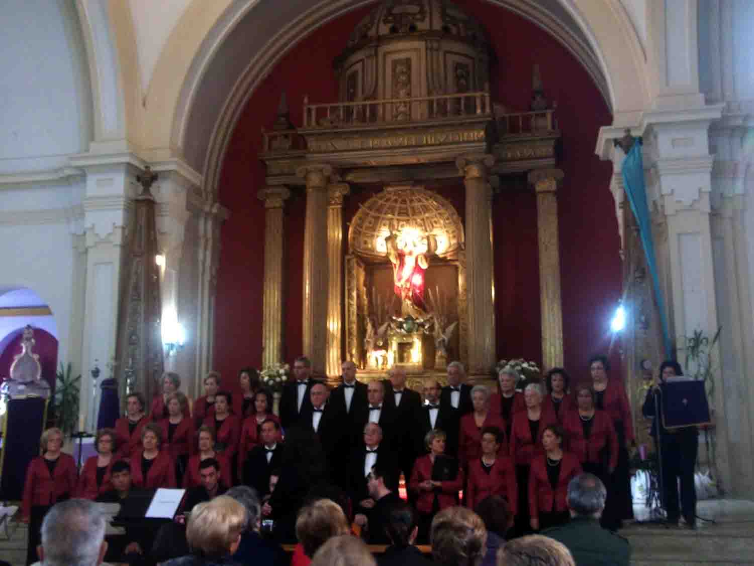 La Coral en la parroquia del Salvador