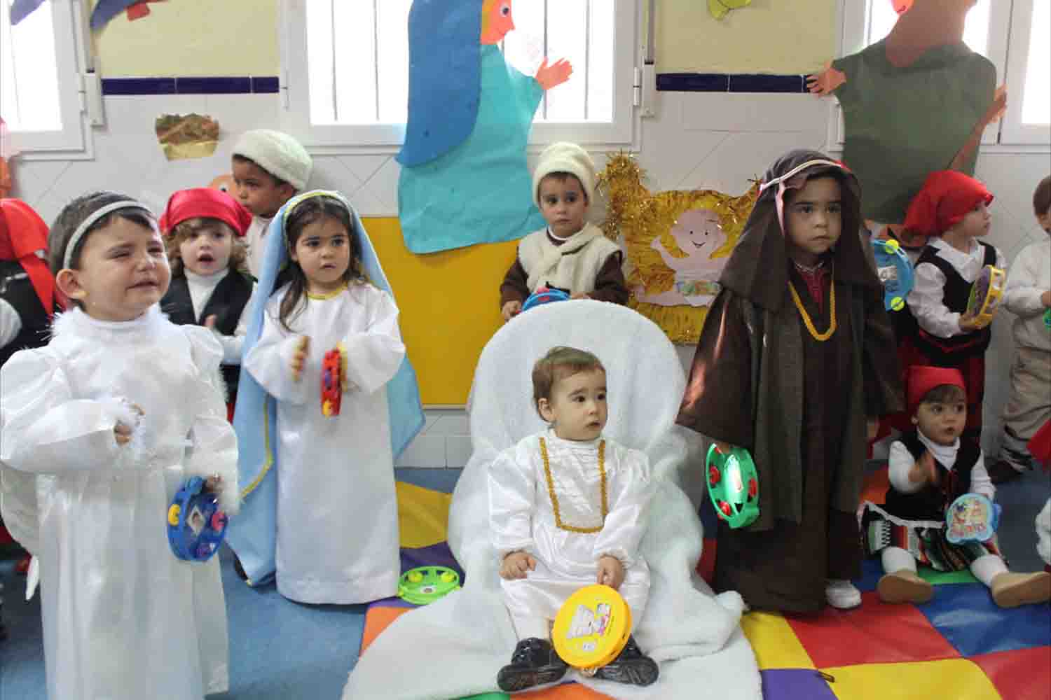 Los ni�os y j�venes de Belmez celebraron la Navidad