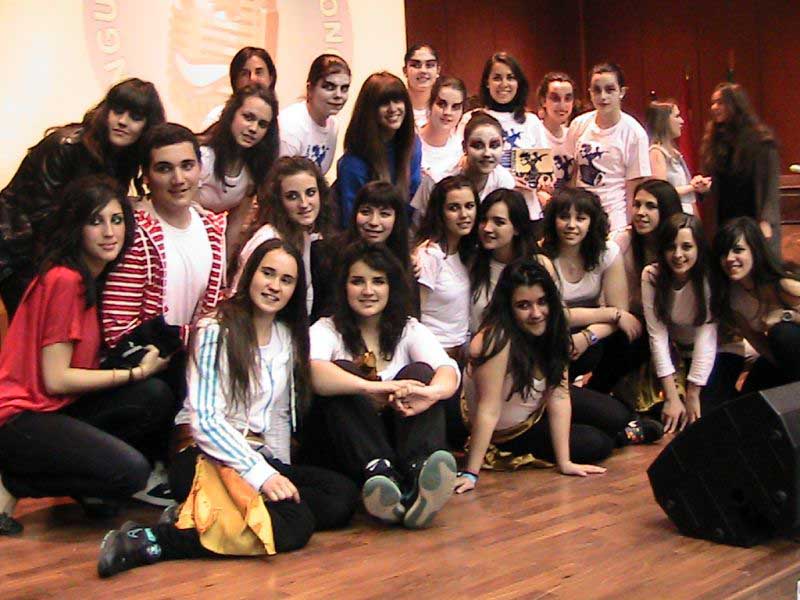 Ganadores  del concurso Cantalenguas