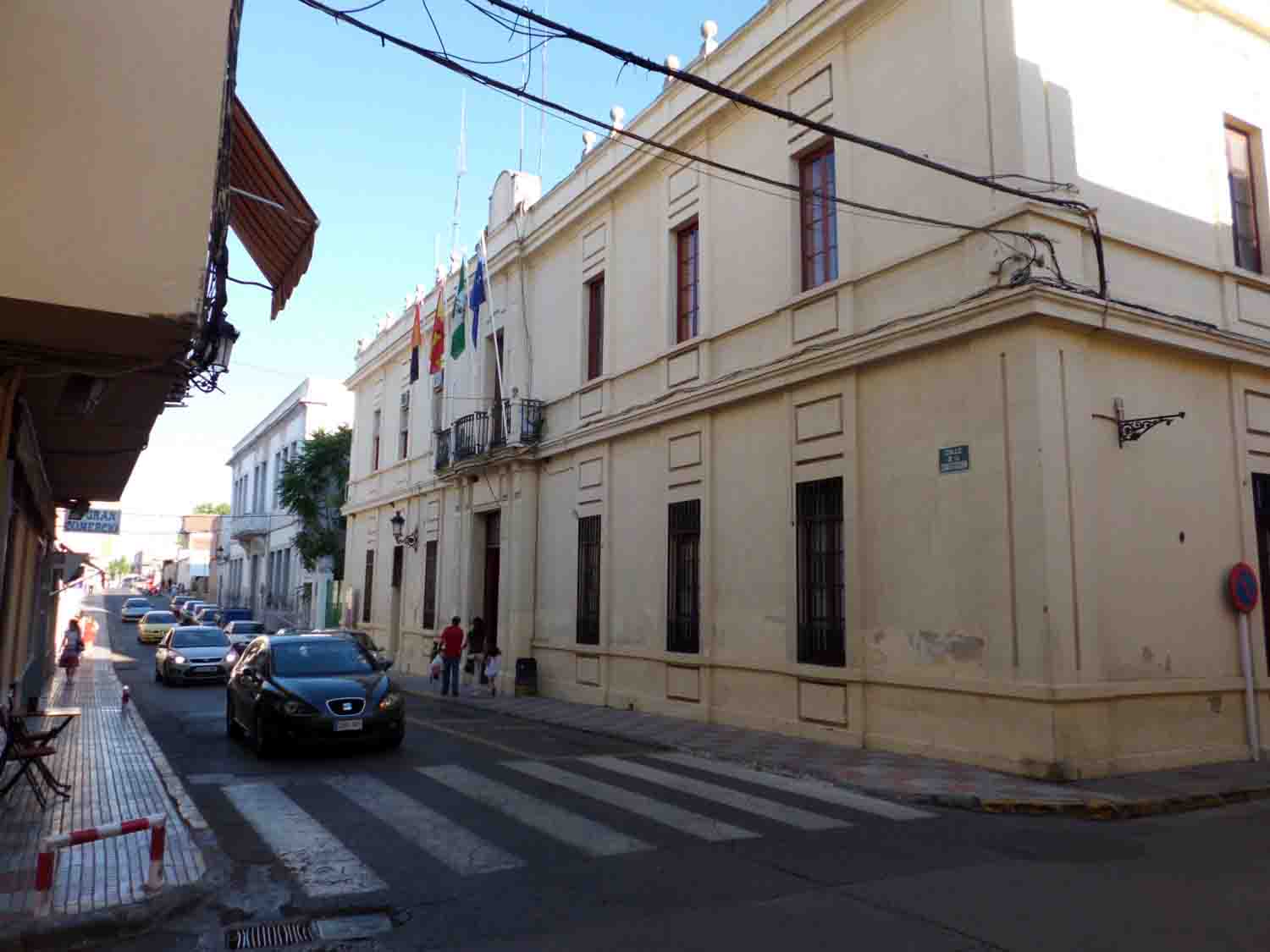 Fachada ayuntamiento de Pearroya