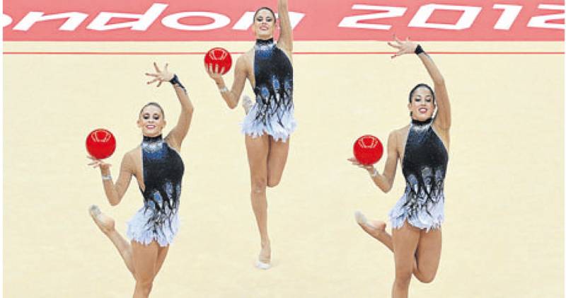 Conjunto espa�ol de gimnasia r�tmica