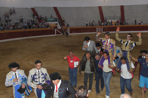 Ventura, Cordob�s y Padilla triunfan en B�lmez