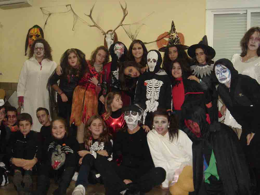 Gymkhana de Halloween en la Casa de la Juventud