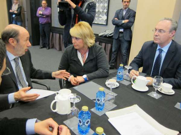 Apoyo del PSOE en su reclamacin del Miner