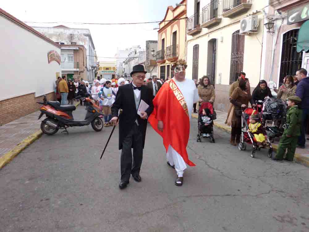 Pasacalles de Carnaval en Pearroya