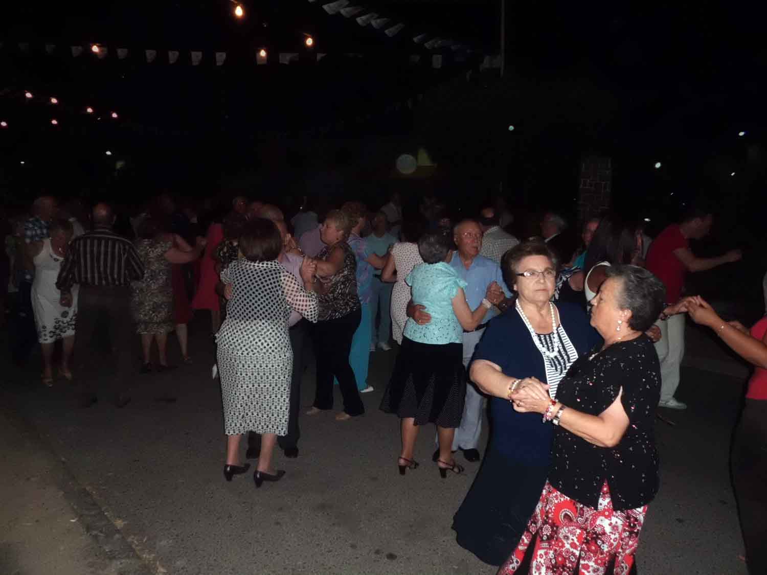 Verbena en Bar Restaurante El Minero