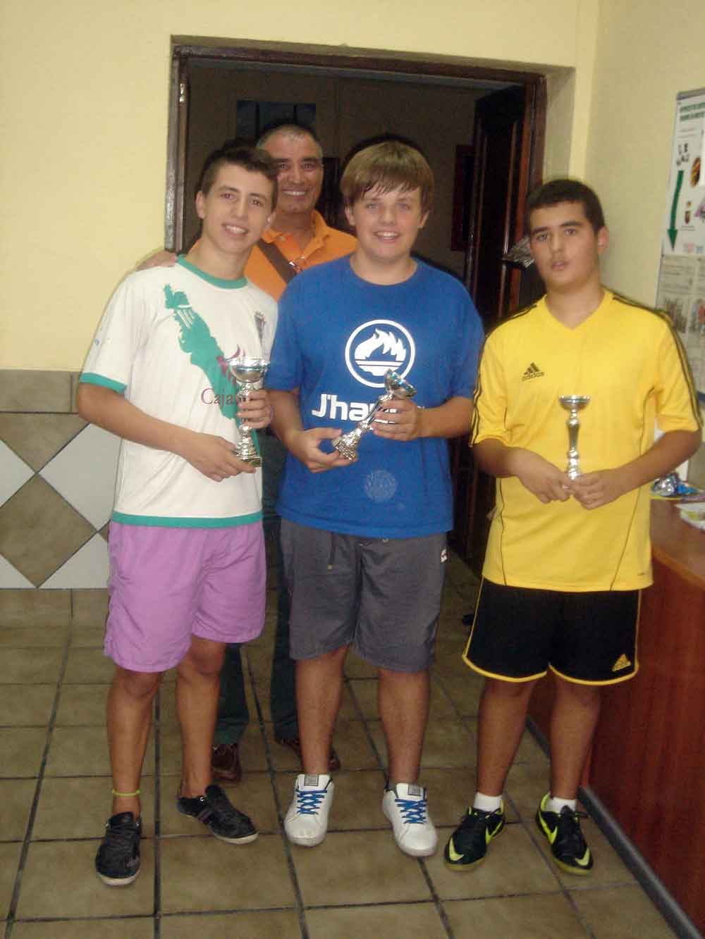 Campeonato infantil de tenis de mesa