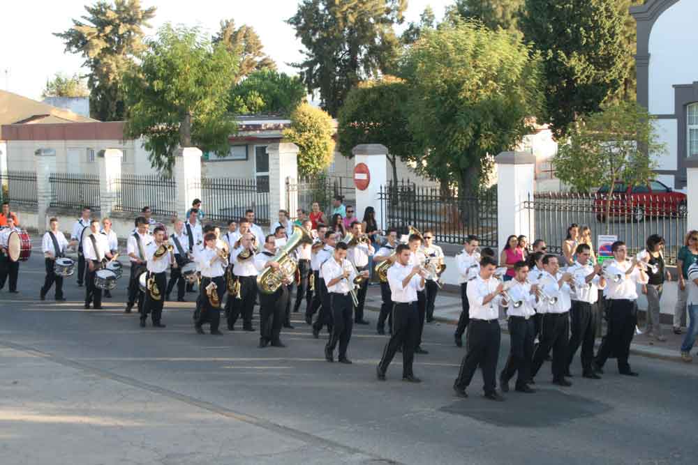 Traslado Patrona a Parroquia El Salvador