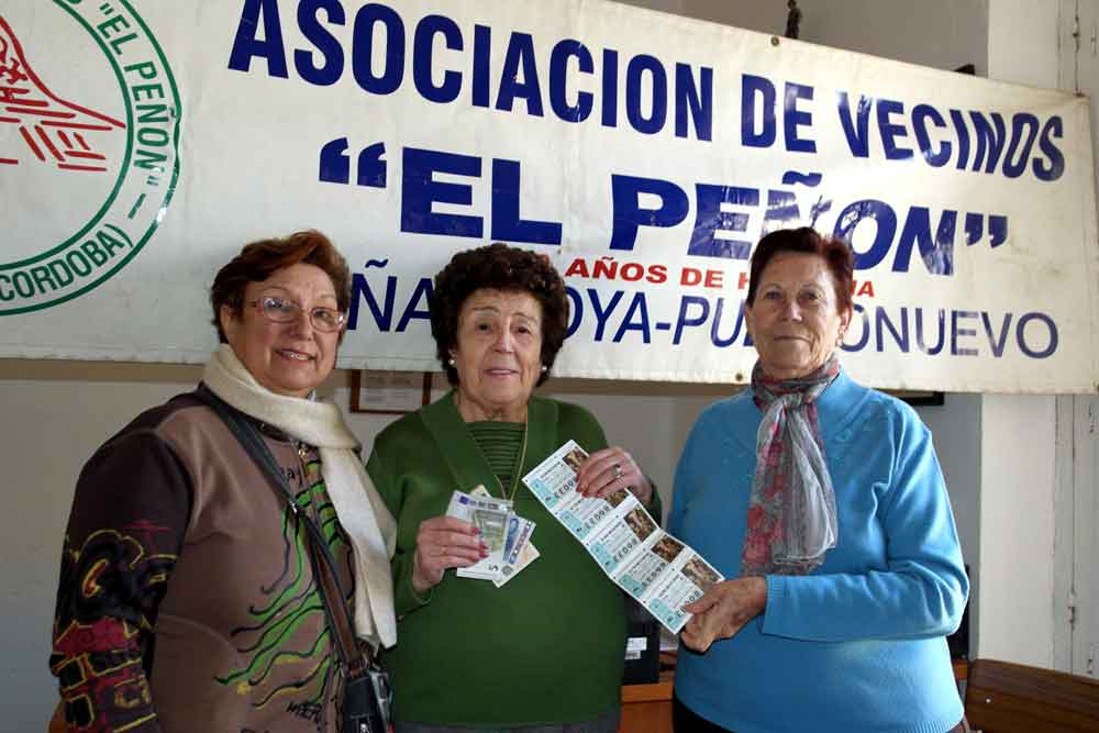 Entrega del Premio de la Rifa Benfica