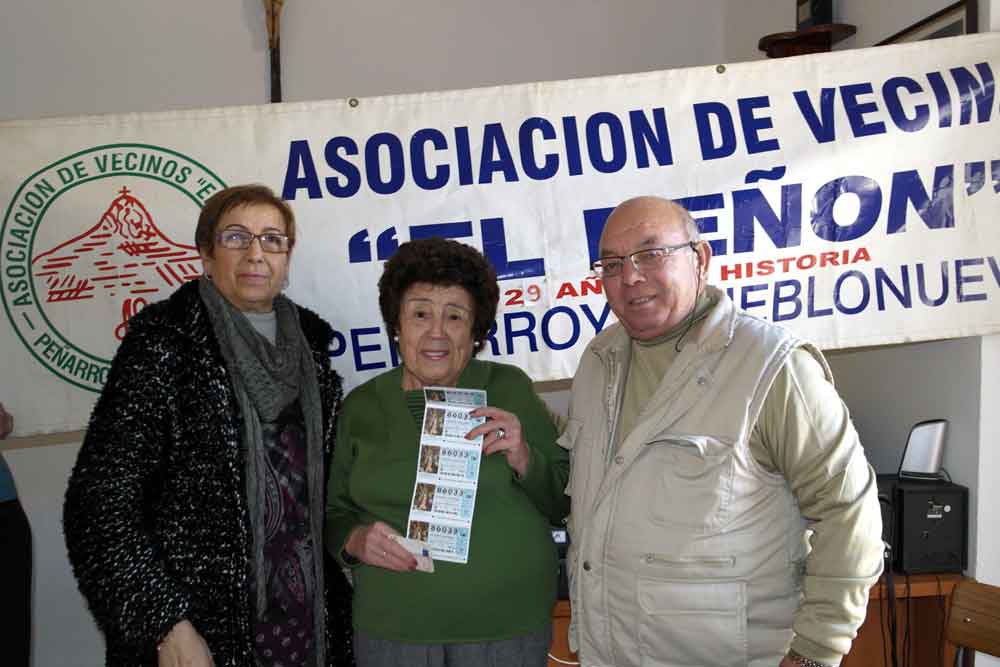 Entrega del Premio de la Rifa Benfica