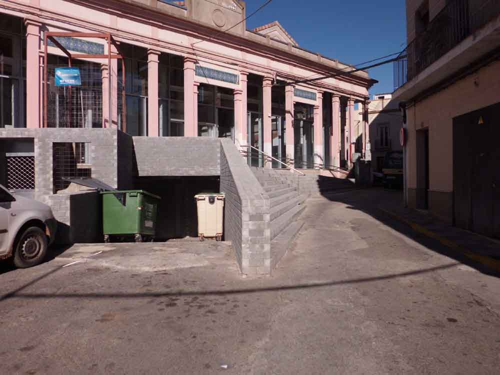 El Ayuntamiento va a retirar el muro de hormign