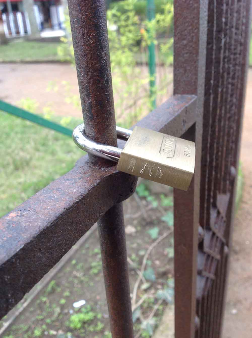 Reja de los enamorados de joyera Loan