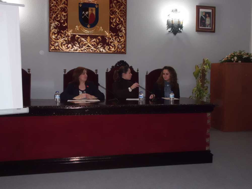 Conciliam en Pearroya-Pueblonuevo