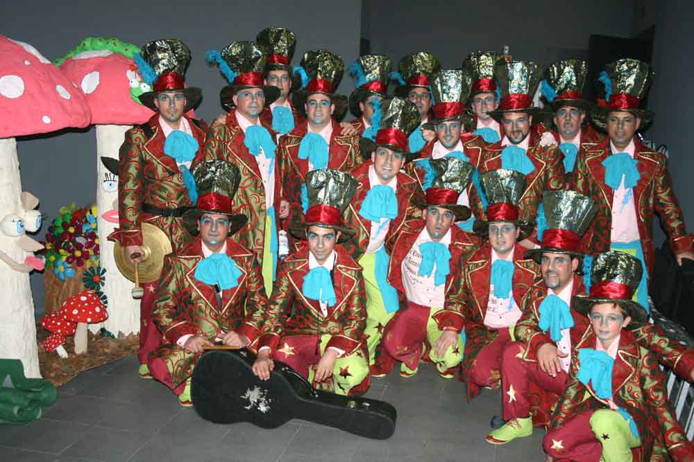 Pasacalles de carnaval en Pearroya Pueblonuevo