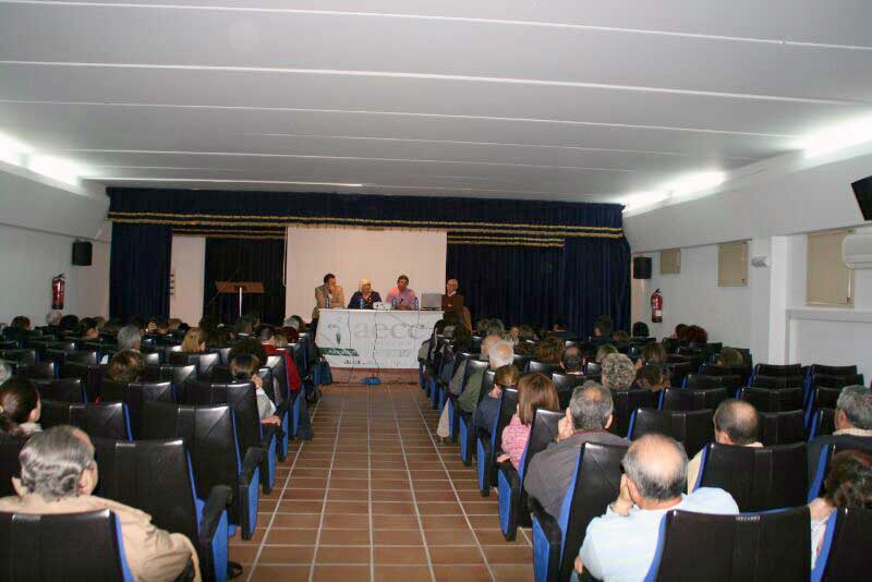 Presentación de la junta local de ayuda contra el cáncer en Espiel