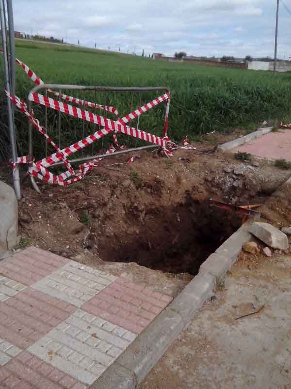 Rotura de una tubera hace dos semanas