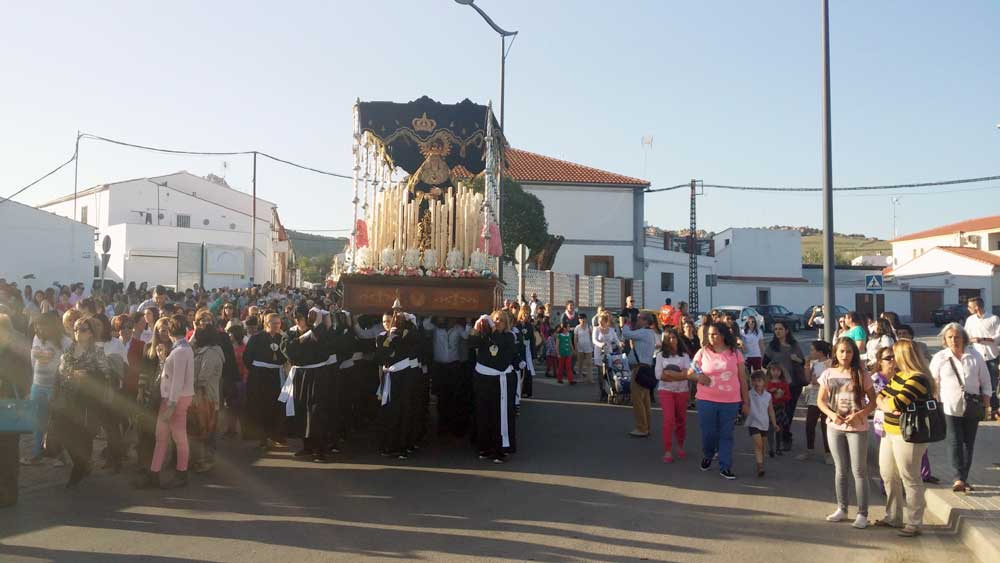 Viernes de Dolores en Pearroya Pueblonuevo