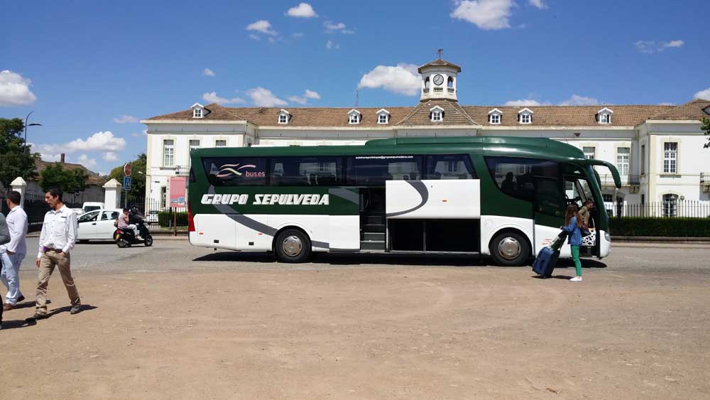 Actual servicio de transportes en Pearroya