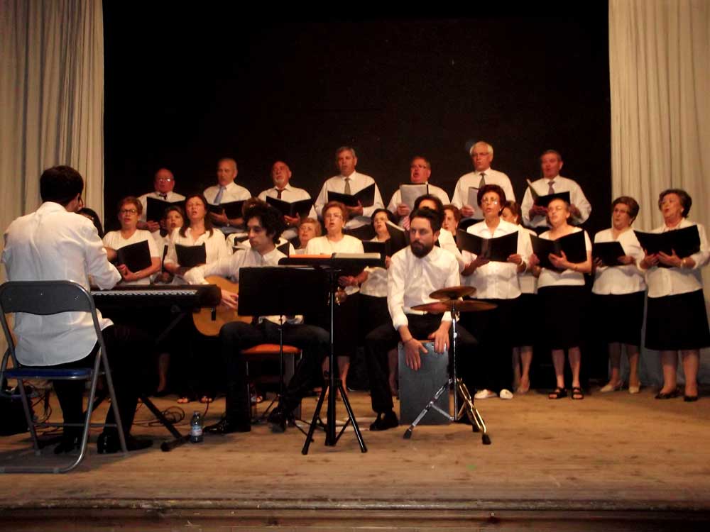 Coral del Centro de Participaci�n Activa 