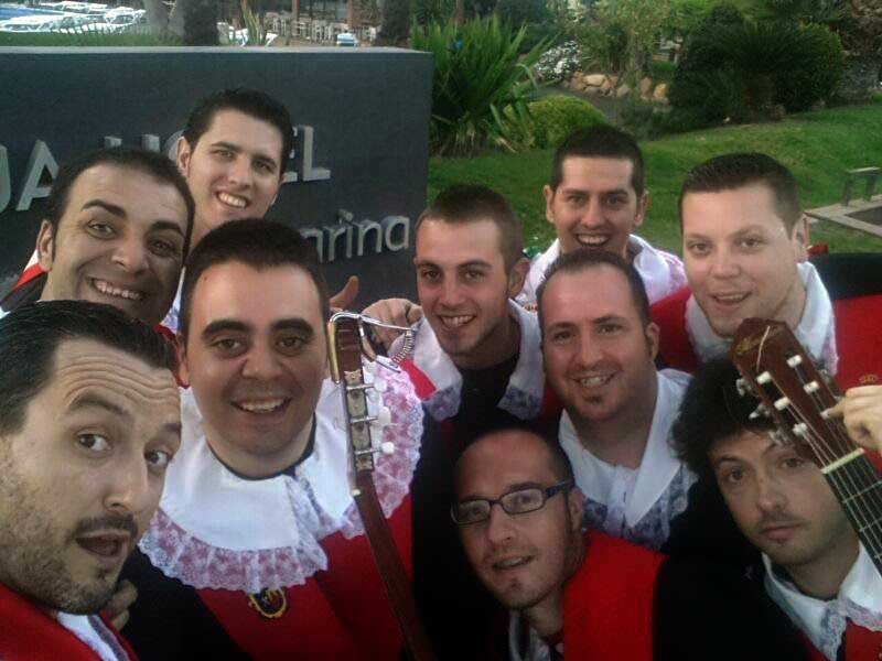 Larga vida a la Tuna de Pearroya!!