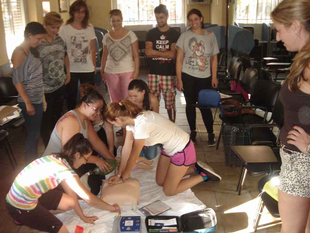 I Curso de soporte vital bsico y desfibrilacin (DESA)