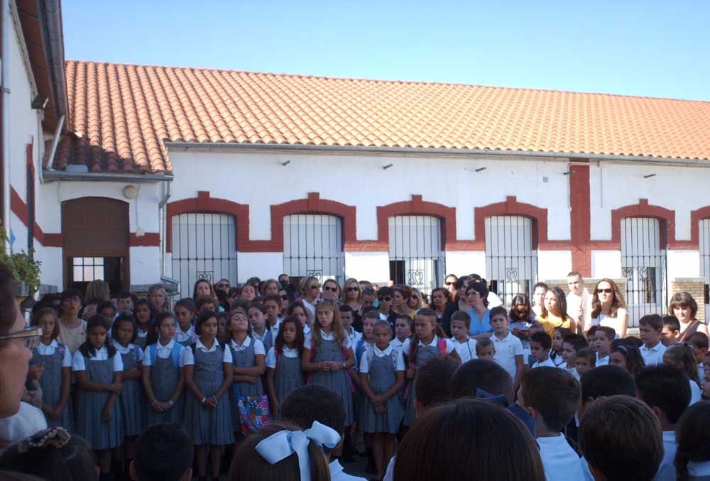 Primer da de Colegio en Presentacin de Mara