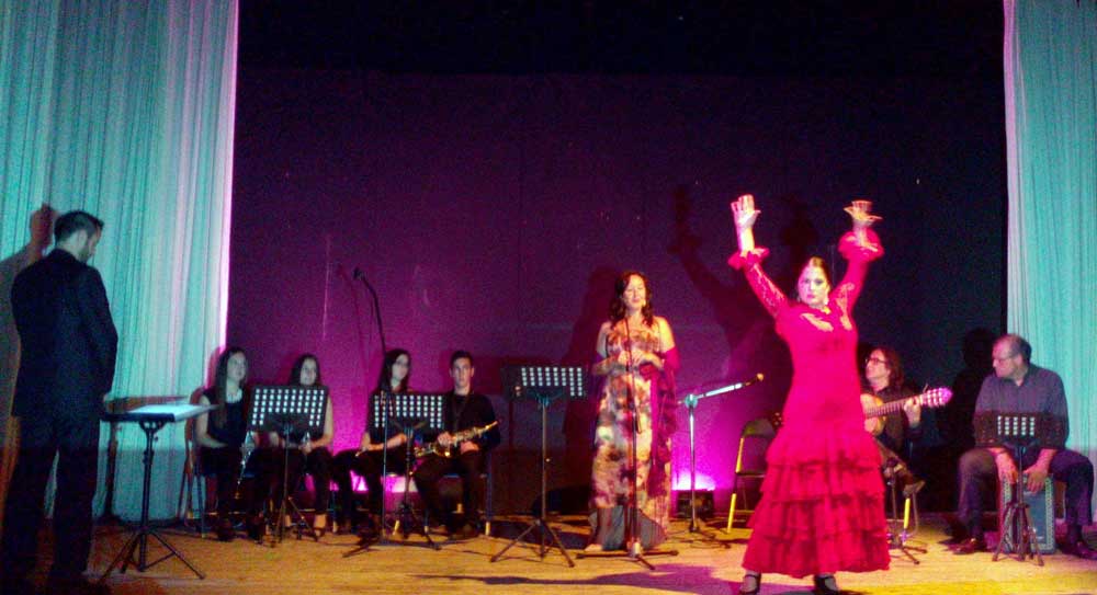 Presentaci�n en Fuente Obejuna de `Sue�os de Siesta`