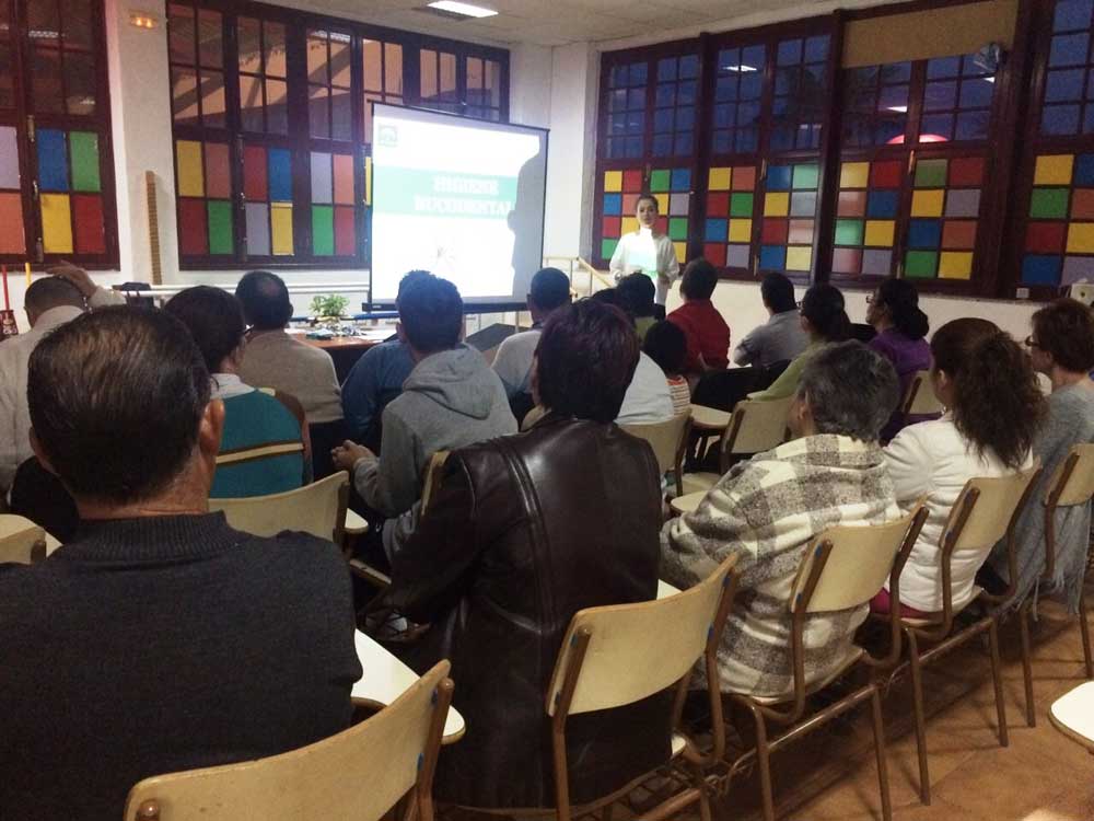 Charla sobre salud bucodental en Belmez