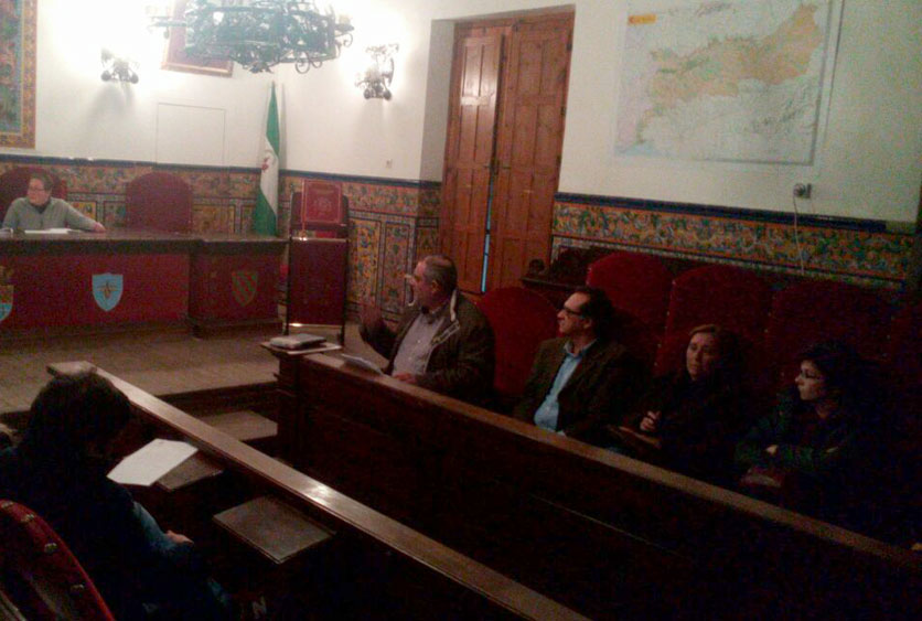 Aprobaci�n ordenanza que regula el uso del campo de f�tbol 